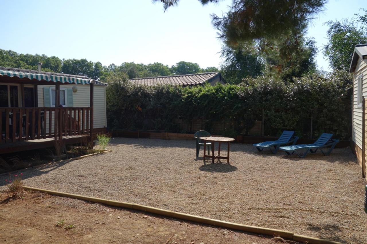 16 Chemin Des Ratequats Villa Mirepeisset Bagian luar foto